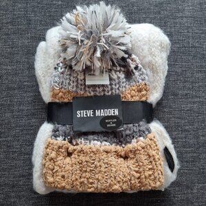 NWOT - Steve Madden Muffler and Beanie Gift Set